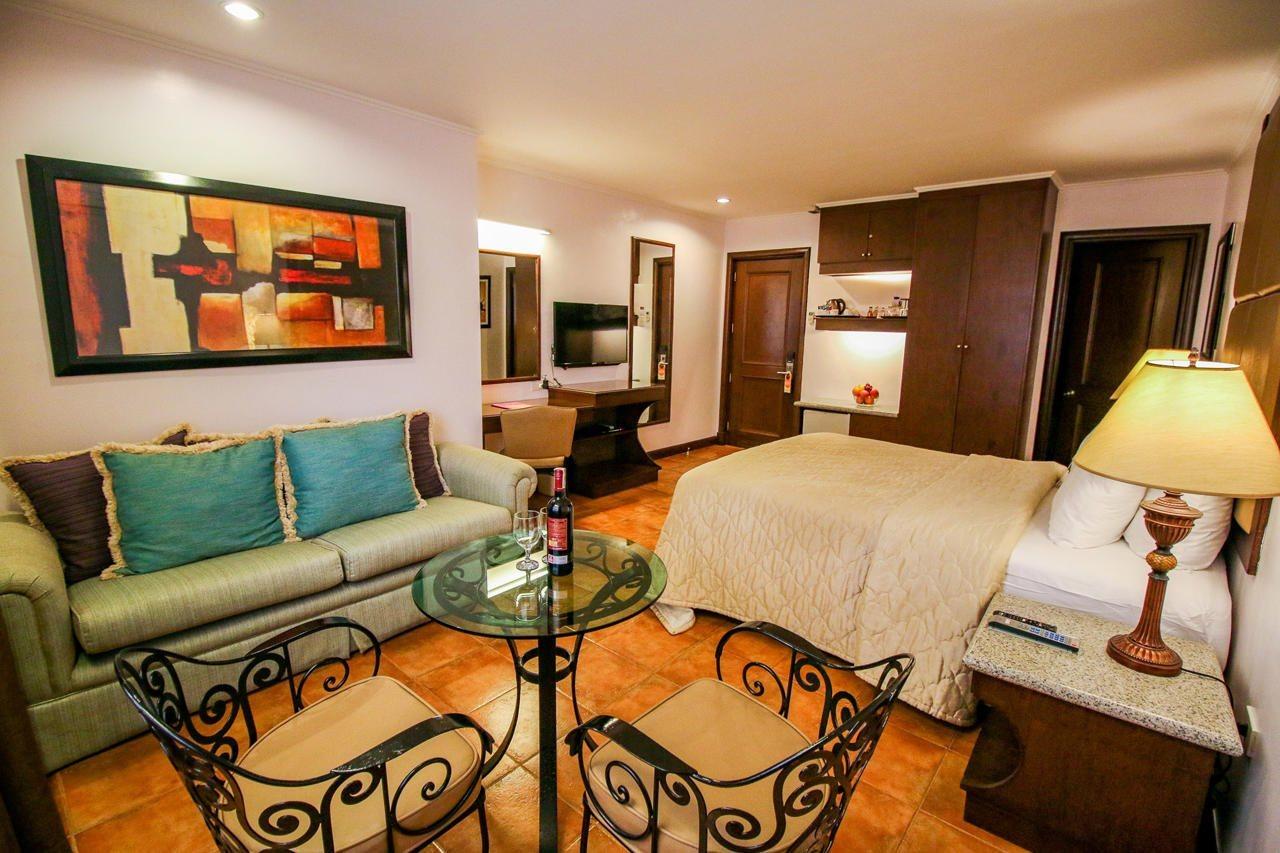 Royal Bellagio Hotel Makati City Kültér fotó