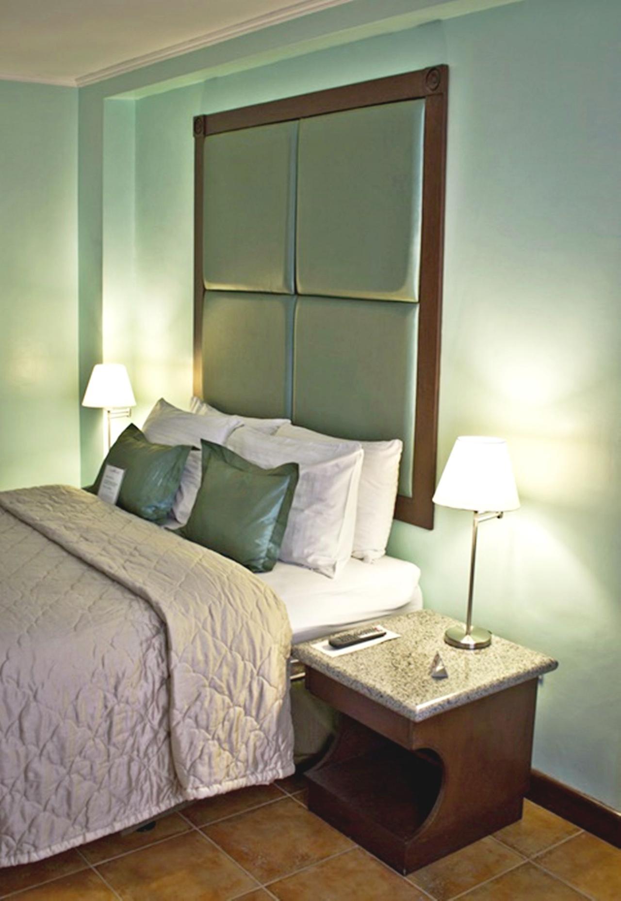 Royal Bellagio Hotel Makati City Kültér fotó