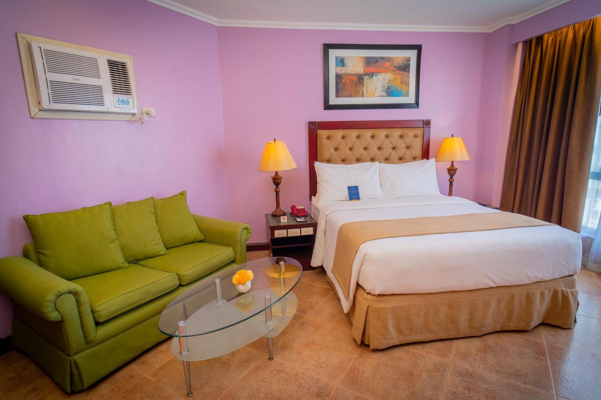 Royal Bellagio Hotel Makati City Kültér fotó