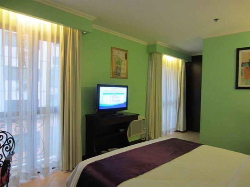 Royal Bellagio Hotel Makati City Kültér fotó